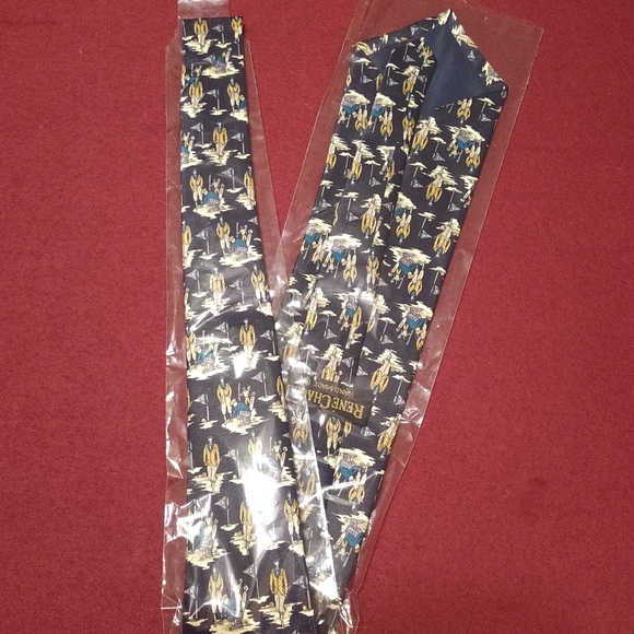Rene Chagal Handmade 100% Silk Necktie Golf Scene - Picture 5 of 5